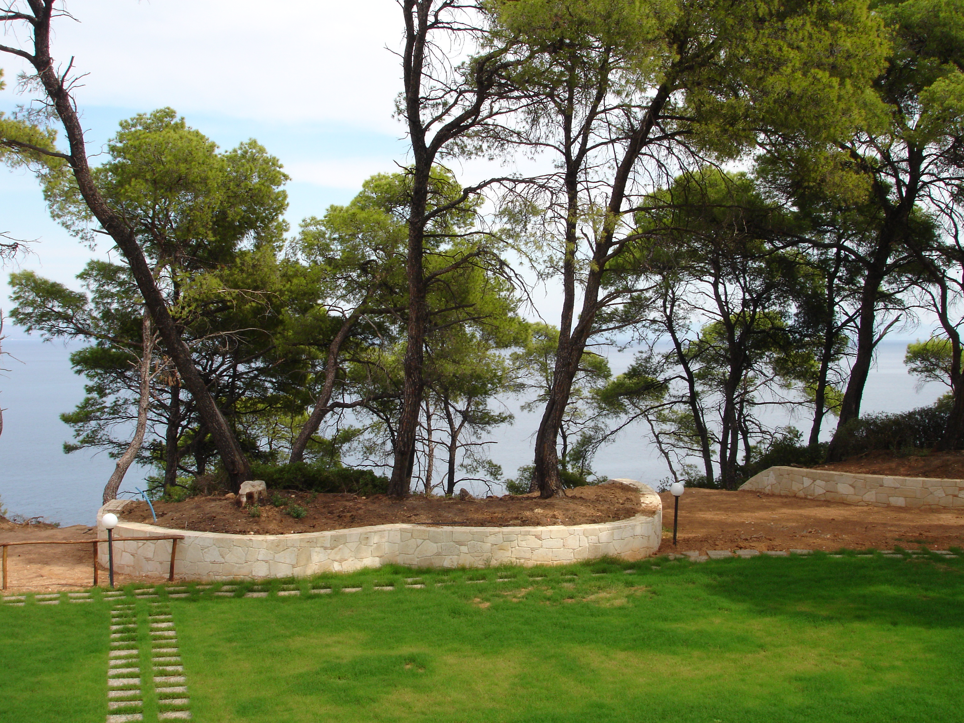 Ксефото, Афитос, Греция - Прекрасно построенный, полностью готовый к проживанию комплекс из 7 таунхаусов с бассейном, Фото 1