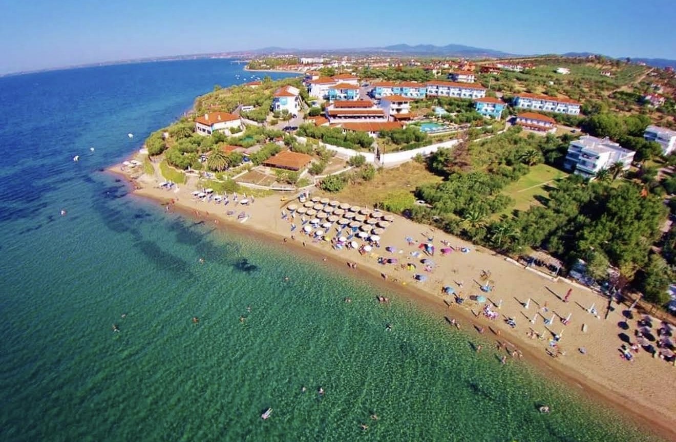 Участок Олив, Геракини, Греция - участок с большим коэффициентом застройки, Фото 1