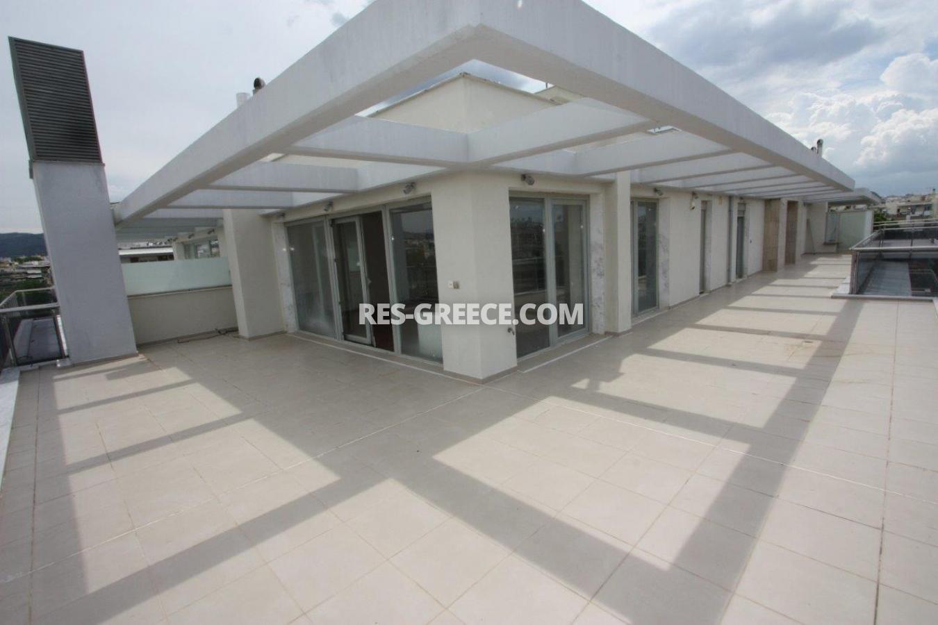apartment and penthaus in Thessaloniki by the new paralia