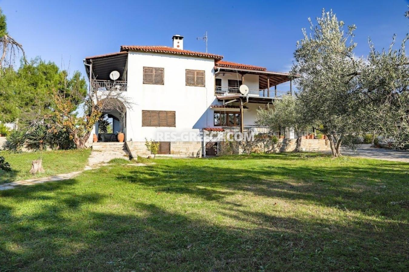 Прометеас, Халкидики-Ситония, Греция - большая вилла под реновацию в престижном месте в 80м от моря  - Фото 27