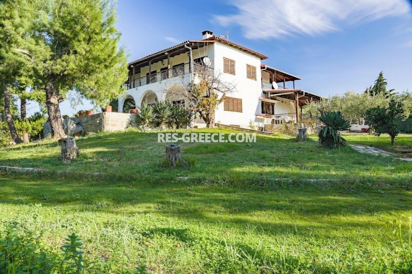 Прометеас, Халкидики-Ситония, Греция - большая вилла под реновацию в престижном месте в 80м от моря  - Фото 30