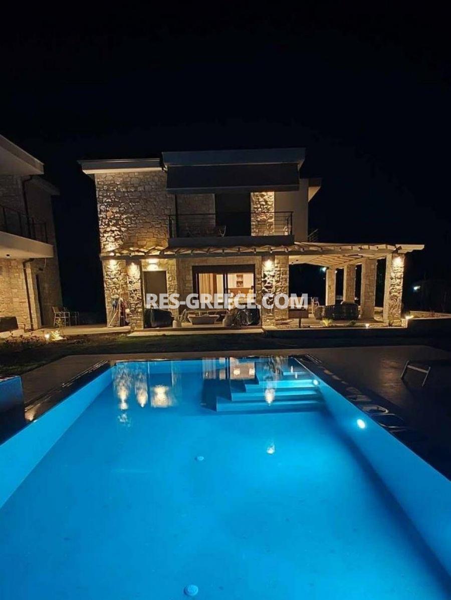 Хризантема, Халкидики-Кассандра, Греция - Угловая вилла с бассейном и большим садом в комплексе вилл у моря - Фото 14