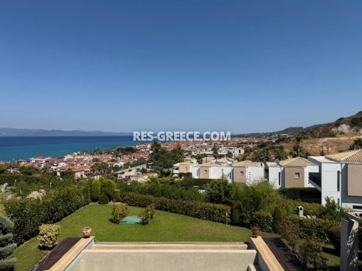 Ирида Маре 2, Халкидики-Кассандра, Греция - вилла с 5ю спальнями и великолепным садом в Пефкахори на продажу - Фото 19