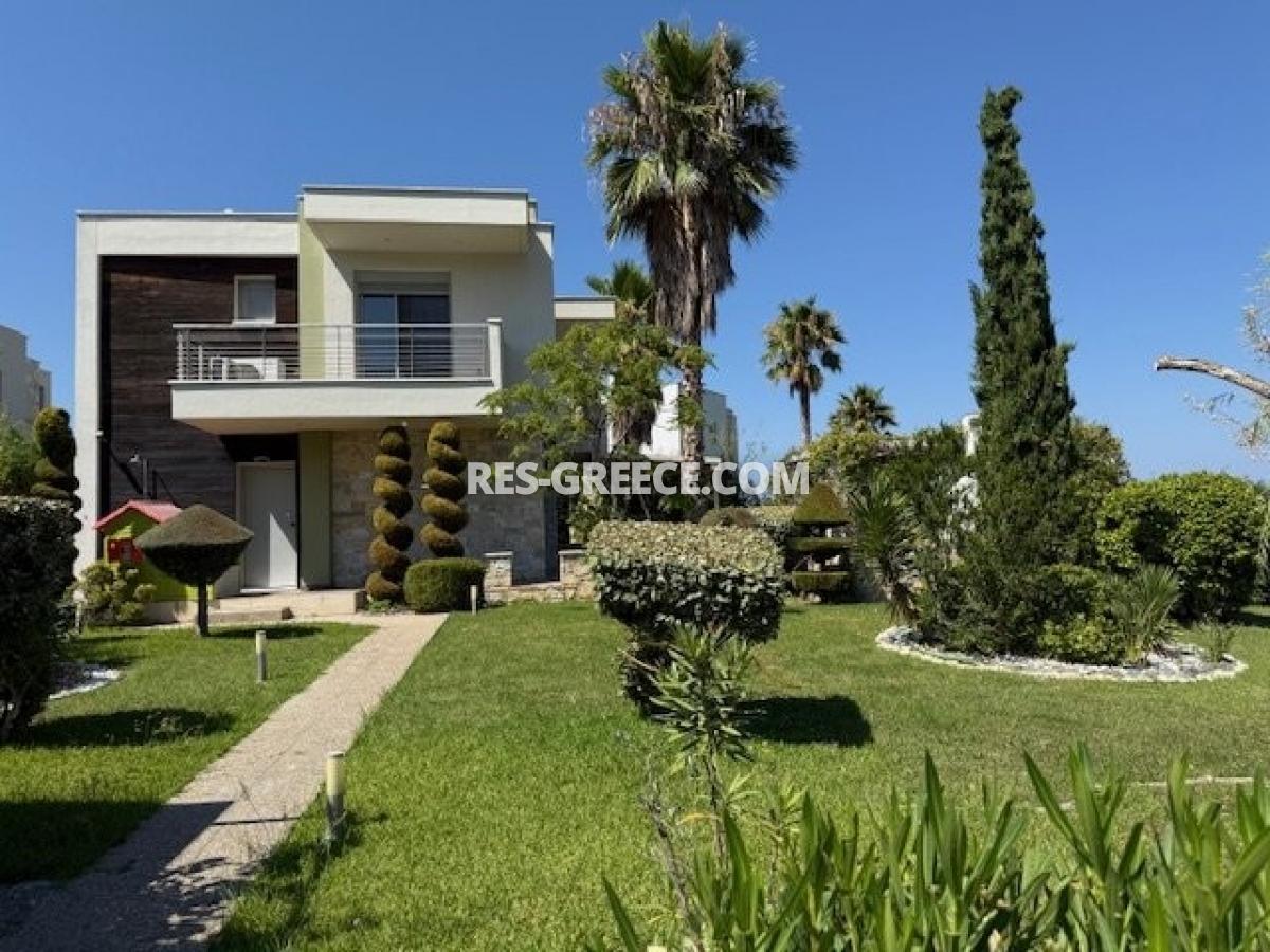 Ирида Маре 2, Халкидики-Кассандра, Греция - вилла с 5ю спальнями и великолепным садом в Пефкахори на продажу - Фото 26