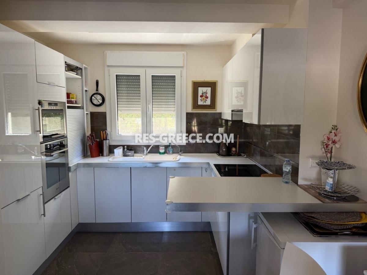 Ирида Маре 2, Халкидики-Кассандра, Греция - вилла с 5ю спальнями и великолепным садом в Пефкахори на продажу - Фото 9