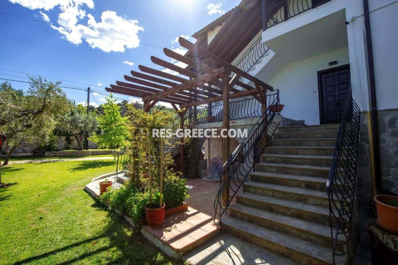 Наоко, Халкидики-Ситония, Греция - традиционная вилла на большом участке у пляжа - Фото 14