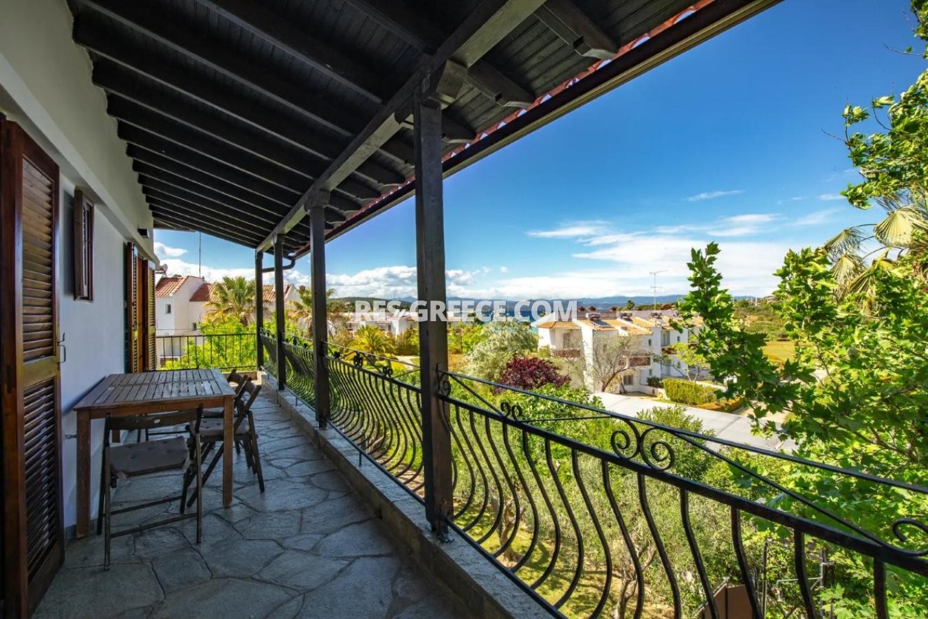 Наоко, Агиос Николас, Греция - традиционная вилла на большом участке у пляжа, Фото 3