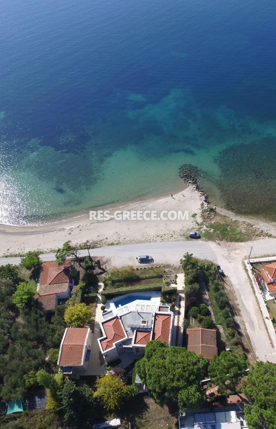 Вилла Дельфини 1, Никити, Греция - вилла люкс с бассейном 430м2 на продажу, Фото 2